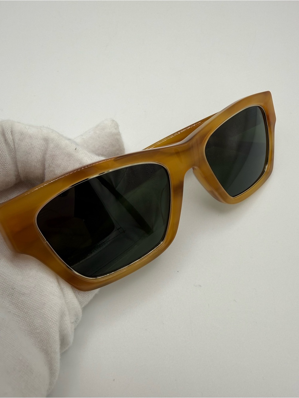 Tory Burch Yellow Amber Tortoise Square - Picture 8 of 8